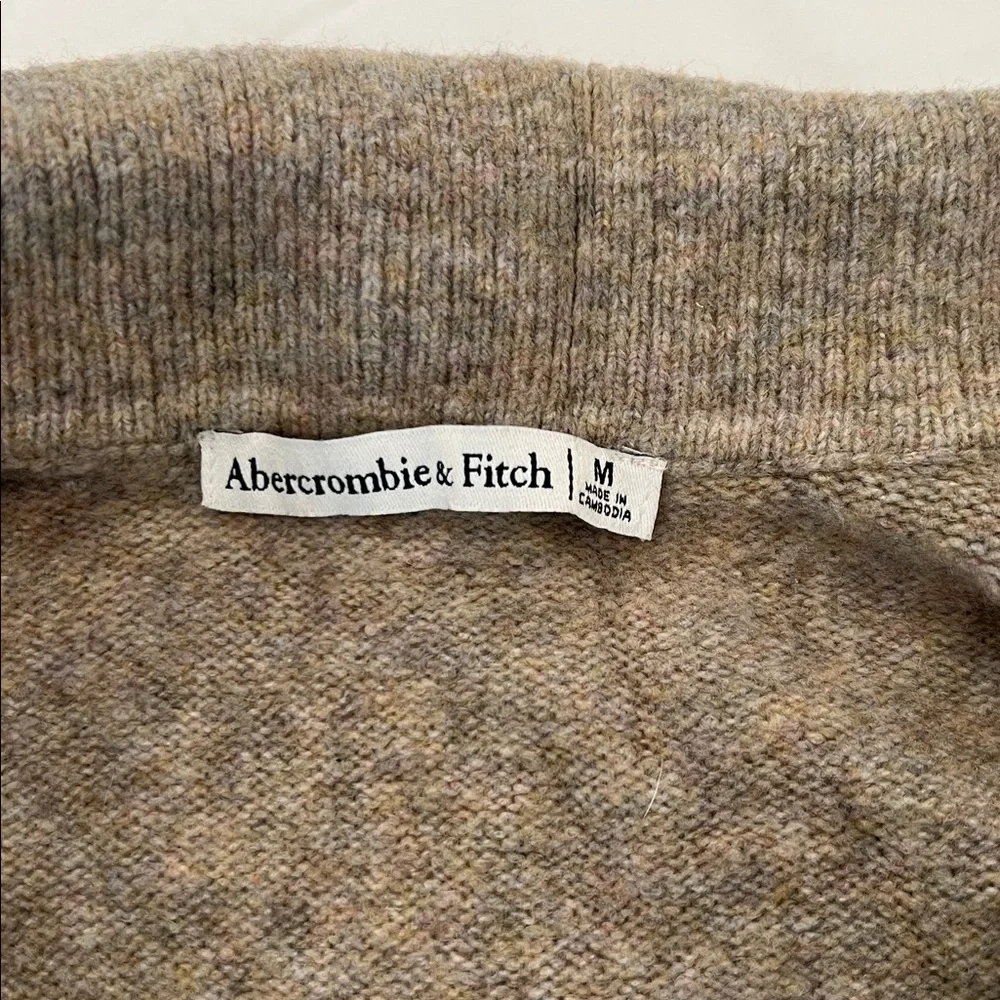 Abercrombie & Fitch Taupe V-Neck Short-Sleeve Polo Sweater